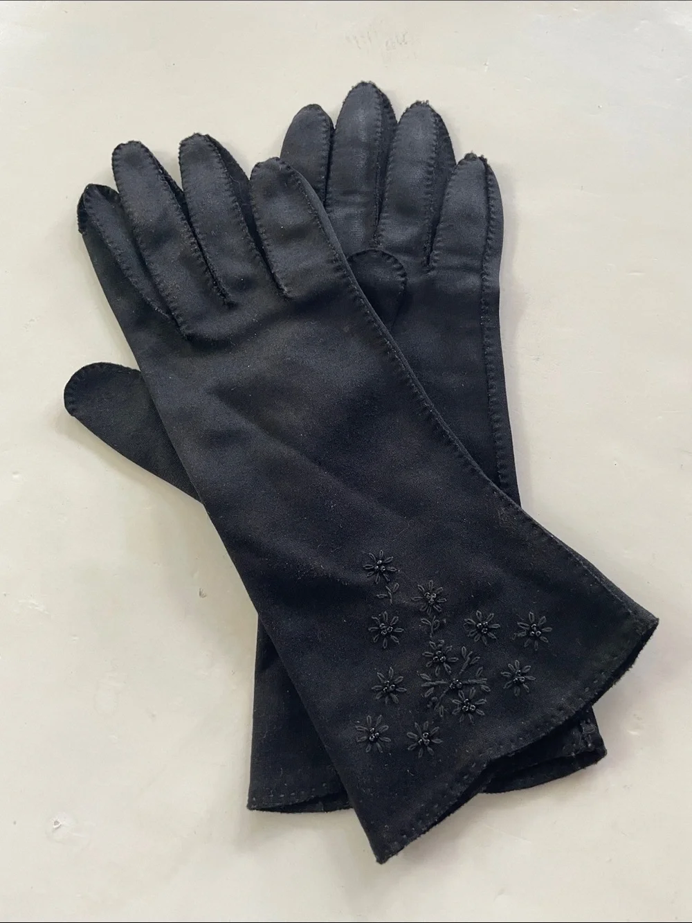 Vintage Black Beaded Rayon/Nylon Stretch Ladies Evening Gloves Size S/M